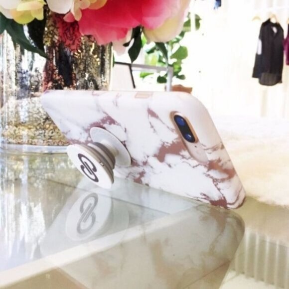 FREE WITH PURCHASE PopSockets Phone Grip Stand‎ With Poshmark Logo Design White - Picture 4 of 6